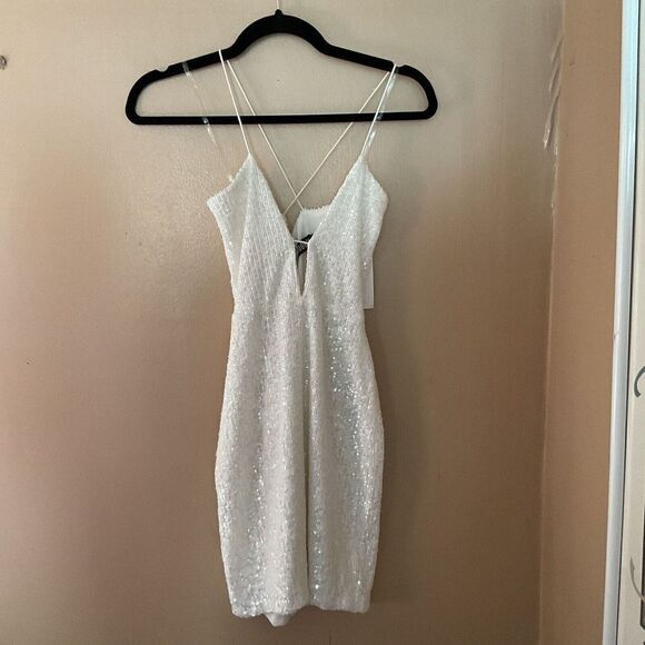 Nookie Supreme Mini Sequin Dress Small White $279 Cocktails Evening Event NWT S - Picture 11 of 12